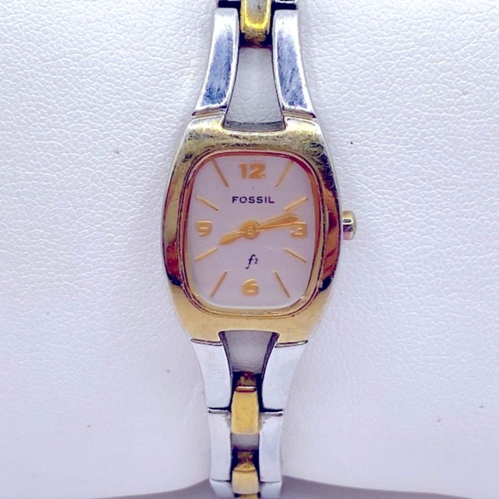 Working! Ladies Fossil Two Tone Dainty Minimalist Watch